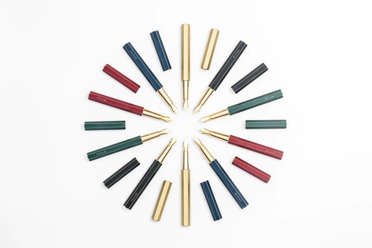 Classic Revolve Fountain Pen brass - Messing - Image 4