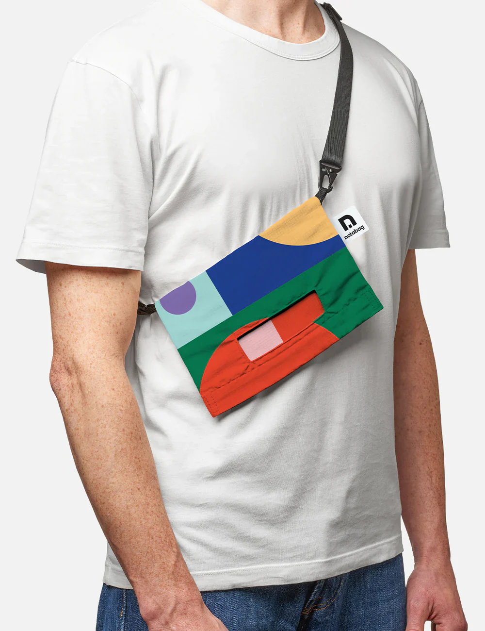 Crossbody Light – Geoplay - Image 3