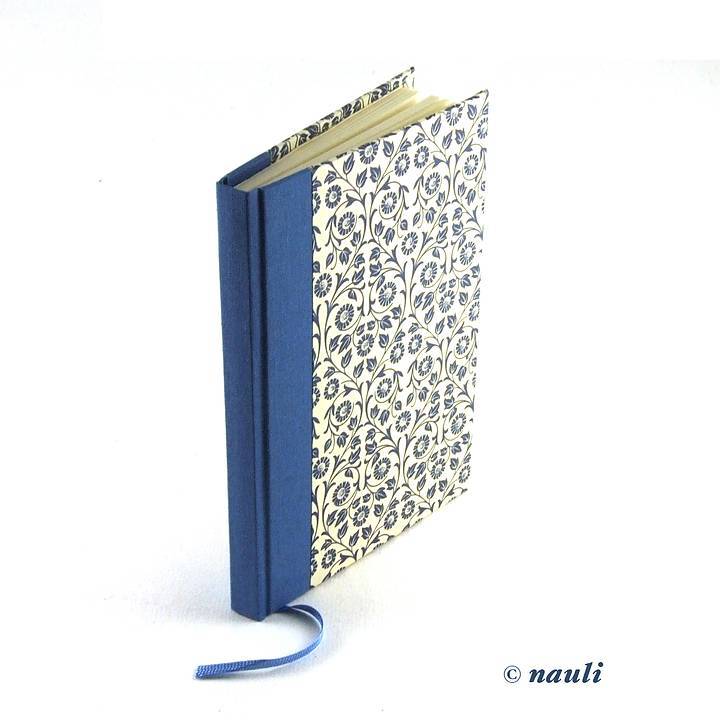 kleines Notizbuch DIN A6 Blumenranken blau - Image 2