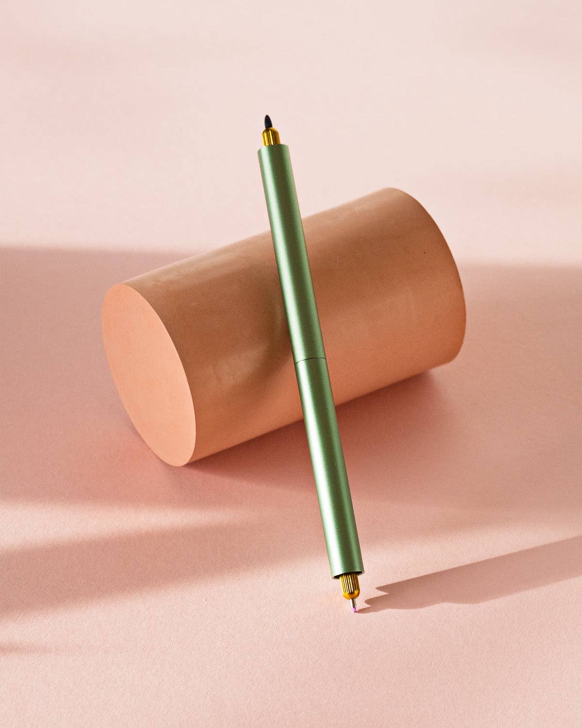 Lumos Pro - Refillable Multi-Tip Pen: Lilac / Duo Tip - Image 9