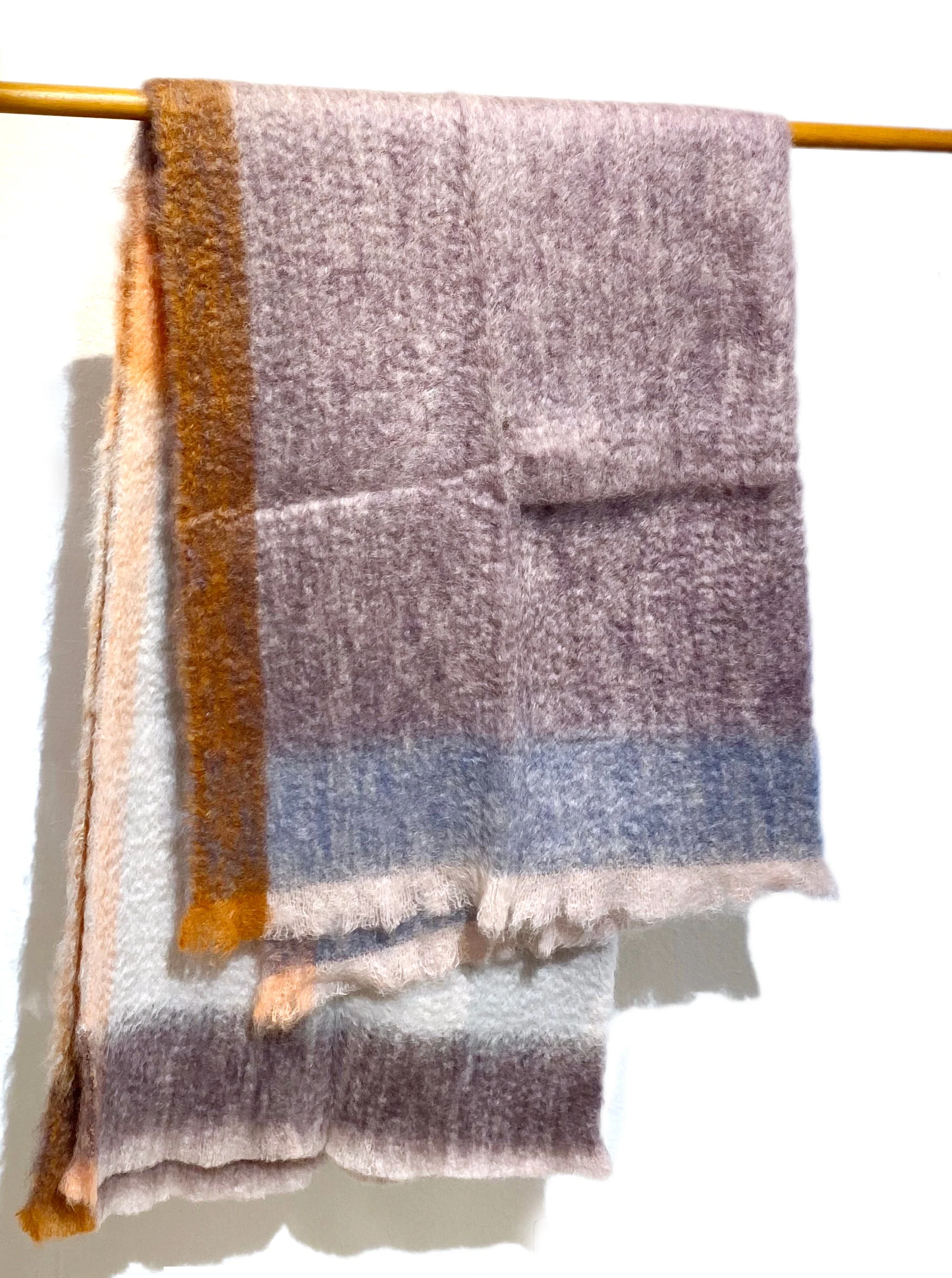 Mohair Decke ROZCO 130 x 200cm in Erd- und Eisfarben - Image 3