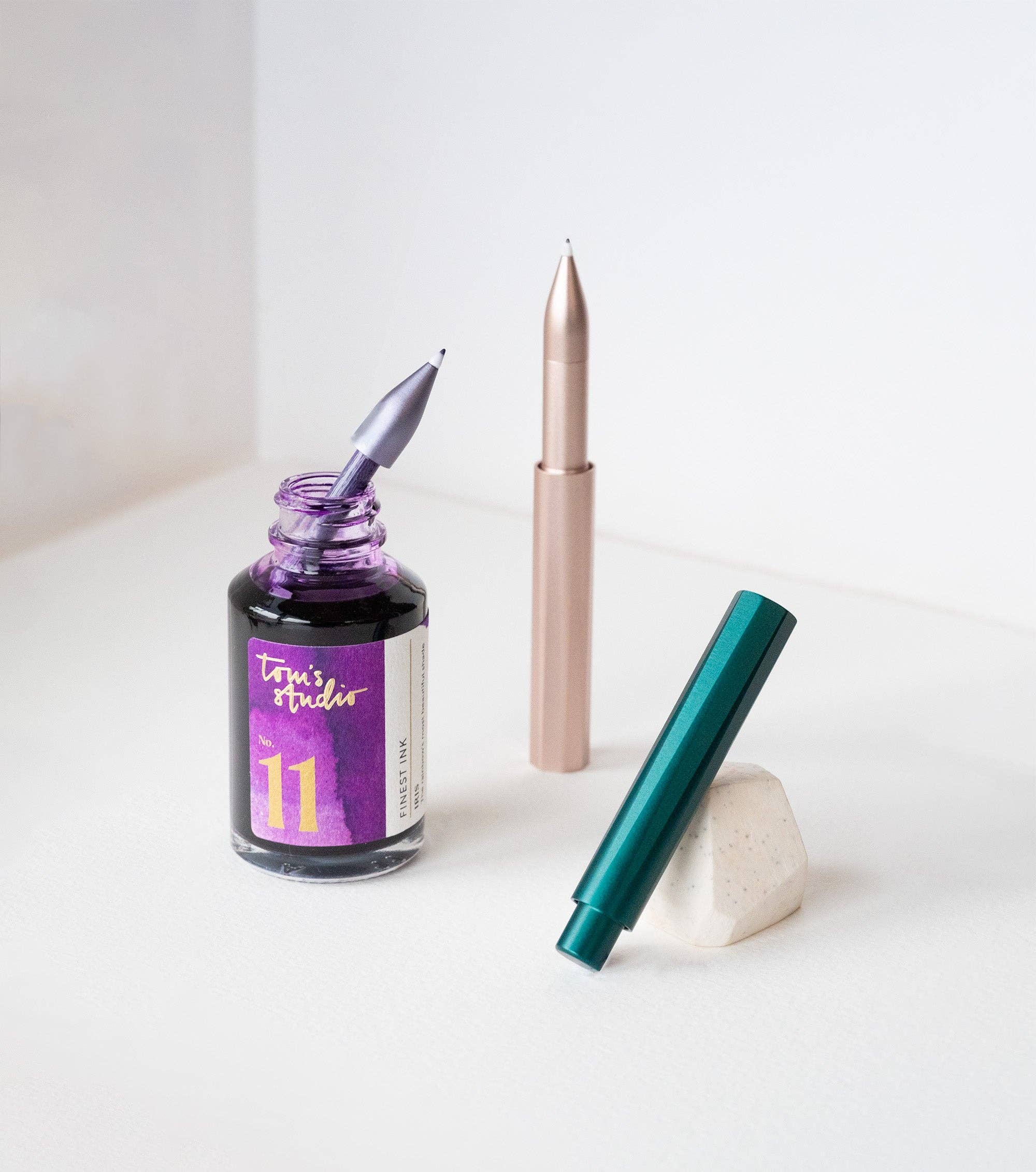 The Wren - Refillable Writing Pen: Ivy - Image 7