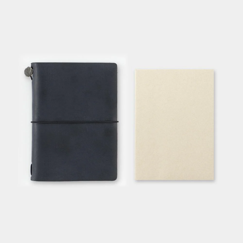 TRAVELER'S notebook Passport 005 Lightweight Paper - Image 5