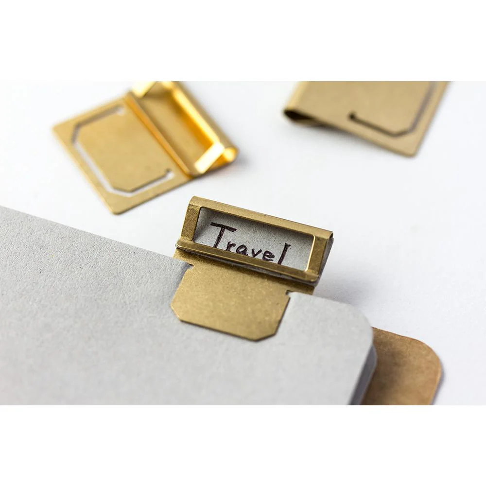 TRAVELER'S COMPANY Brass Index Clips - Image 3