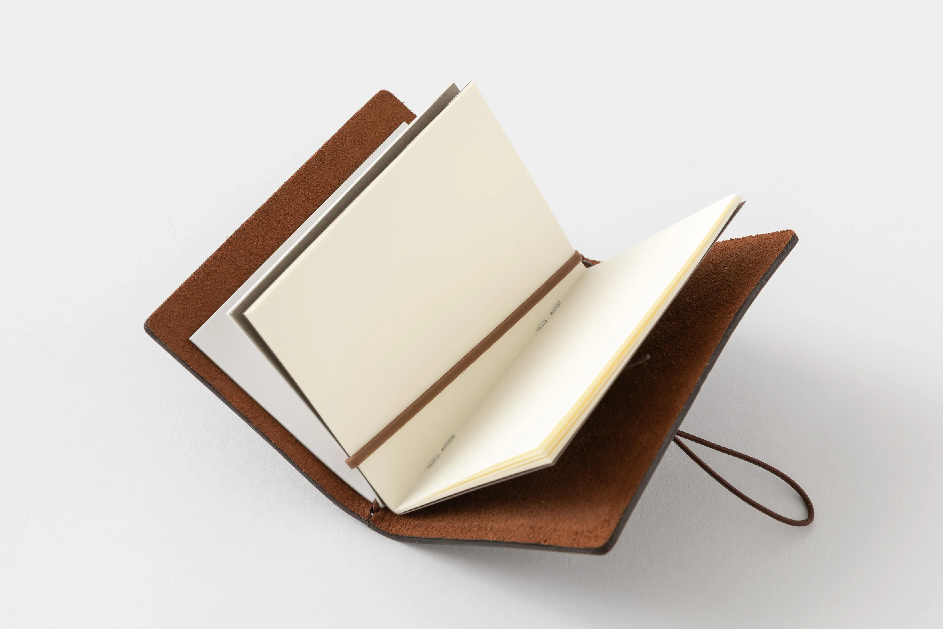 TRAVELER'S notebook Card Size Set Brown | 20th Anniversary Edition - Image 12