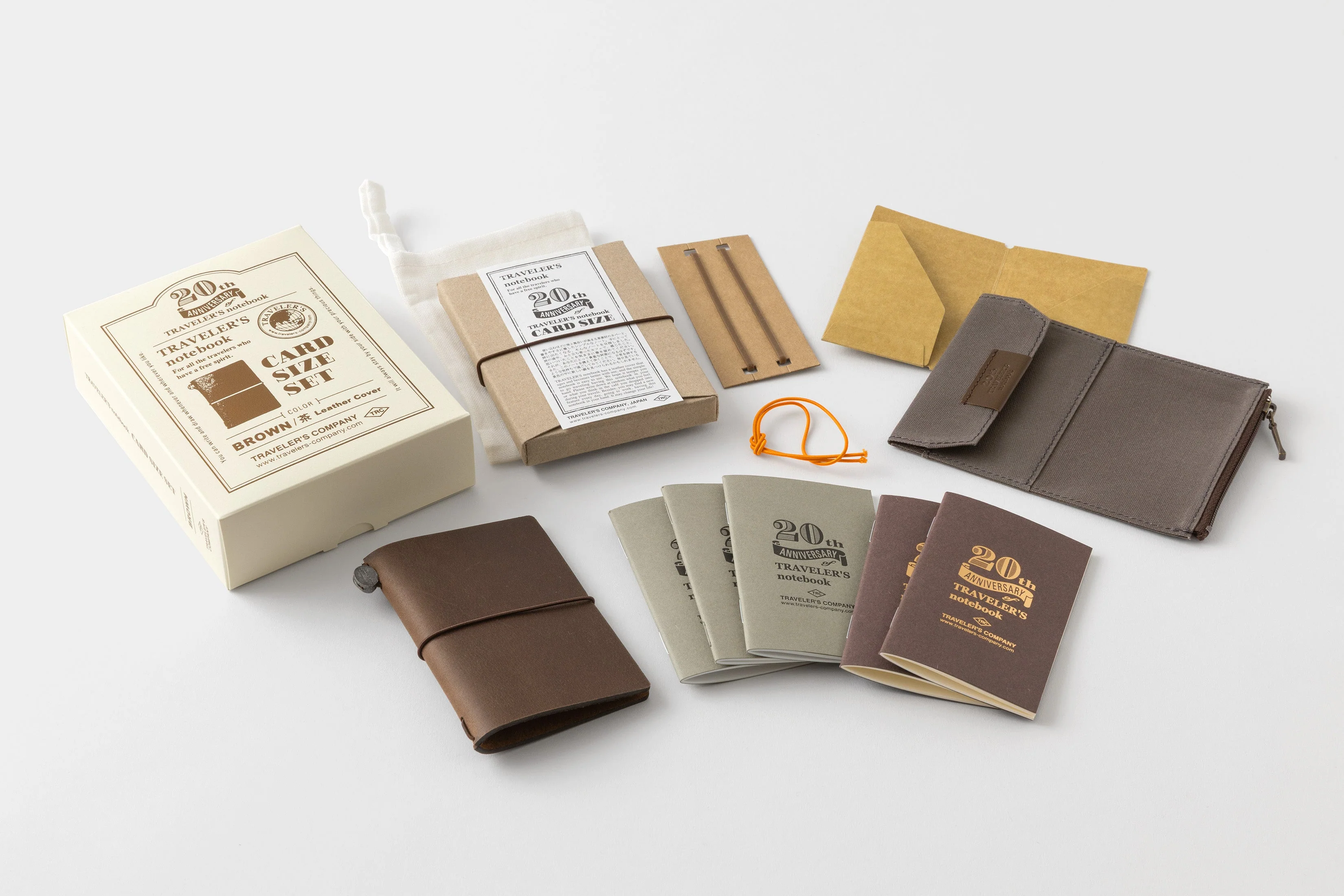 TRAVELER'S notebook Card Size Set Brown | 20th Anniversary Edition - Image 3